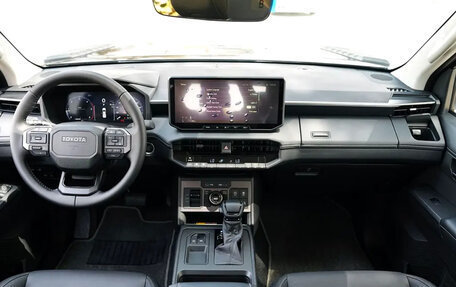 Toyota Hilux, 2026 год, 5 850 000 рублей, 9 фотография