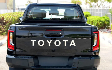 Toyota Hilux, 2026 год, 5 850 000 рублей, 8 фотография