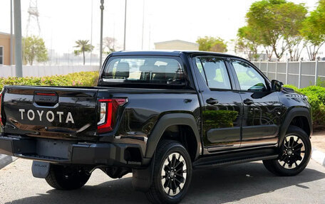 Toyota Hilux, 2026 год, 5 850 000 рублей, 4 фотография