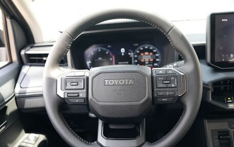 Toyota Hilux, 2026 год, 5 850 000 рублей, 13 фотография