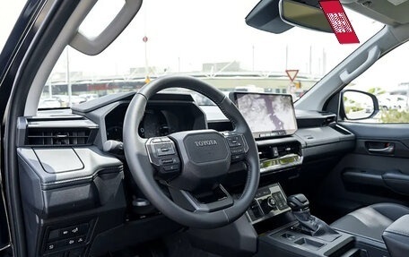 Toyota Hilux, 2026 год, 5 850 000 рублей, 10 фотография