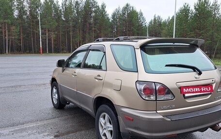 Lexus RX IV рестайлинг, 2001 год, 650 000 рублей, 6 фотография