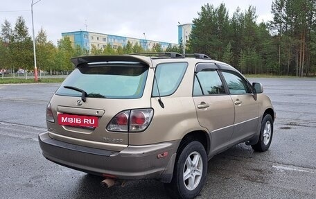 Lexus RX IV рестайлинг, 2001 год, 650 000 рублей, 5 фотография
