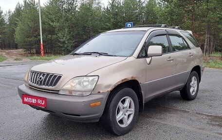 Lexus RX IV рестайлинг, 2001 год, 650 000 рублей, 8 фотография