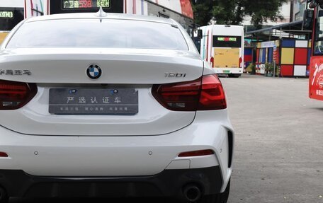 BMW 1 серия, 2022 год, 1 800 000 рублей, 23 фотография