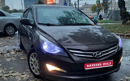 Hyundai Solaris II рестайлинг, 2016 год, 595 000 рублей, 1 фотография