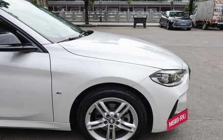 BMW 1 серия, 2022 год, 1 800 000 рублей, 22 фотография