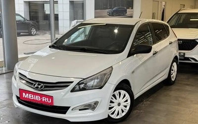 Hyundai Solaris II рестайлинг, 2015 год, 999 000 рублей, 1 фотография