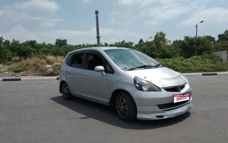 Honda Fit III, 2003 год, 300 000 рублей, 1 фотография