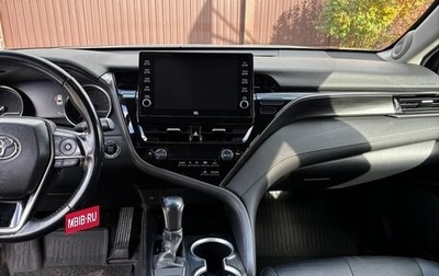 Toyota Camry, 2021 год, 3 180 000 рублей, 1 фотография