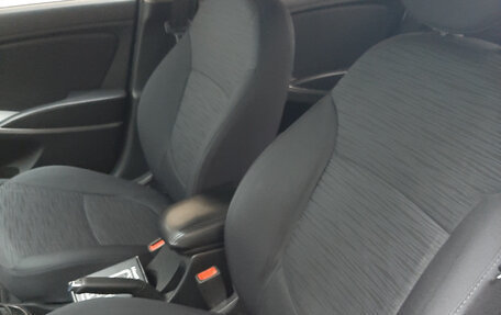 Hyundai Solaris II рестайлинг, 2016 год, 595 000 рублей, 12 фотография
