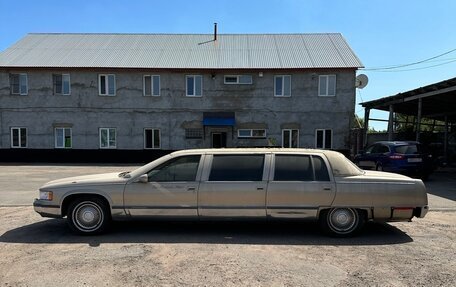 Cadillac Fleetwood II, 1996 год, 1 000 000 рублей, 3 фотография
