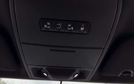 Dodge Caravan V, 2017 год, 2 150 000 рублей, 10 фотография
