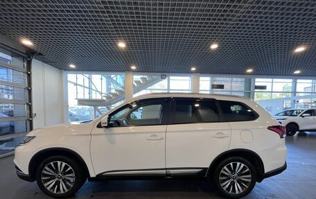 Mitsubishi Outlander III рестайлинг 3, 2019 год, 2 291 000 рублей, 6 фотография