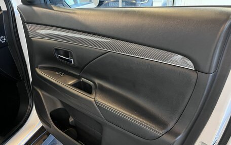Mitsubishi Outlander III рестайлинг 3, 2019 год, 2 291 000 рублей, 27 фотография