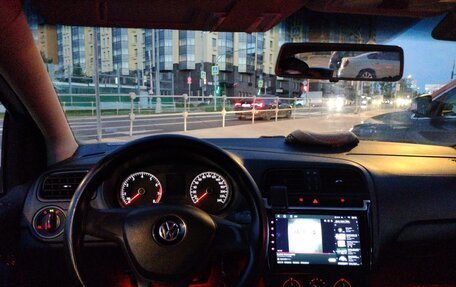 Volkswagen Polo VI (EU Market), 2019 год, 620 000 рублей, 3 фотография