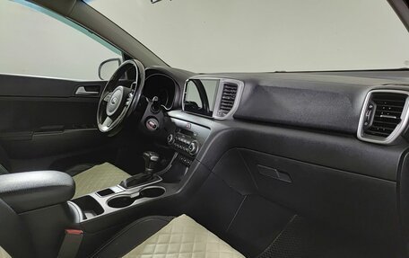 KIA Sportage IV рестайлинг, 2020 год, 2 390 000 рублей, 11 фотография