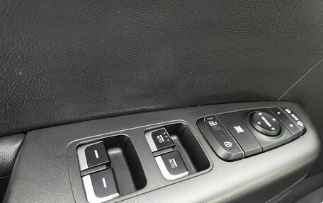 KIA Sportage IV рестайлинг, 2020 год, 2 390 000 рублей, 19 фотография