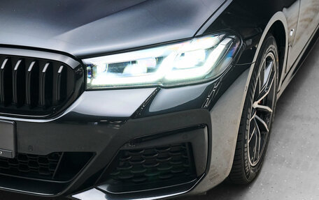 BMW 5 серия, 2021 год, 3 990 000 рублей, 6 фотография