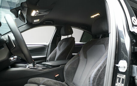 BMW 5 серия, 2021 год, 3 990 000 рублей, 33 фотография