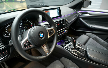 BMW 5 серия, 2021 год, 3 990 000 рублей, 35 фотография
