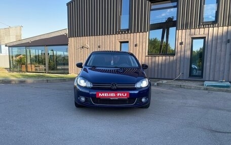 Volkswagen Golf VI, 2011 год, 845 000 рублей, 2 фотография