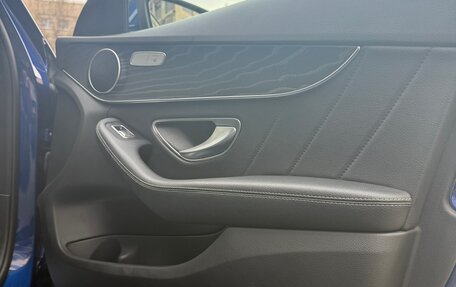 Mercedes-Benz C-Класс, 2018 год, 2 500 000 рублей, 11 фотография