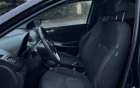 Hyundai Solaris II рестайлинг, 2011 год, 1 640 000 рублей, 6 фотография