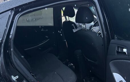 Hyundai Solaris II рестайлинг, 2011 год, 1 640 000 рублей, 11 фотография