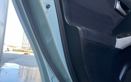 Toyota Prius, 2013 год, 800 000 рублей, 6 фотография