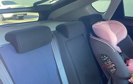 Toyota Prius, 2013 год, 800 000 рублей, 24 фотография