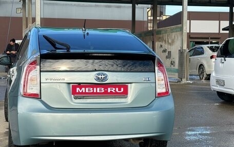 Toyota Prius, 2013 год, 800 000 рублей, 5 фотография