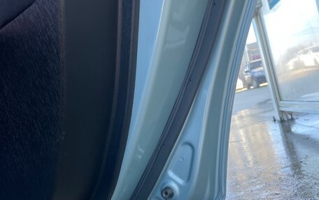 Toyota Prius, 2013 год, 800 000 рублей, 21 фотография