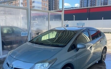 Toyota Prius, 2013 год, 800 000 рублей, 28 фотография