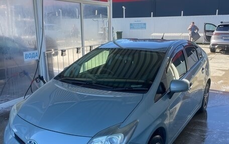 Toyota Prius, 2013 год, 800 000 рублей, 33 фотография