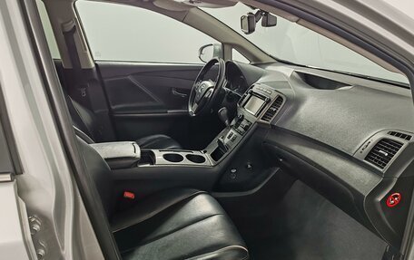 Toyota Venza I, 2013 год, 1 779 000 рублей, 17 фотография