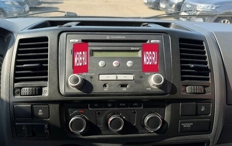 Volkswagen Caravelle T5, 2012 год, 1 650 000 рублей, 21 фотография