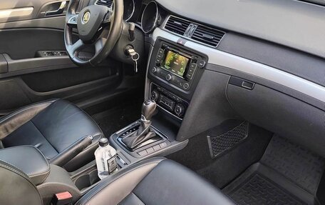 Skoda Superb III рестайлинг, 2014 год, 1 150 000 рублей, 16 фотография