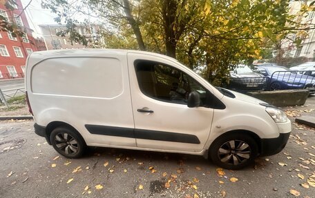 Peugeot Partner II рестайлинг 2, 2012 год, 425 000 рублей, 2 фотография