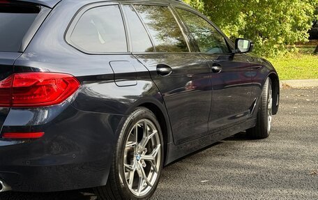 BMW 5 серия, 2018 год, 2 500 000 рублей, 3 фотография