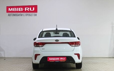 KIA Rio IV, 2018 год, 999 000 рублей, 6 фотография