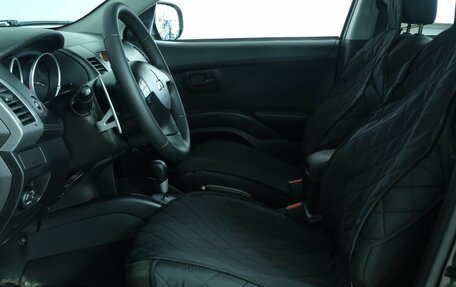 Mitsubishi Outlander III рестайлинг 3, 2011 год, 1 339 000 рублей, 8 фотография