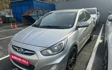 Hyundai Solaris II рестайлинг, 2012 год, 499 000 рублей, 2 фотография