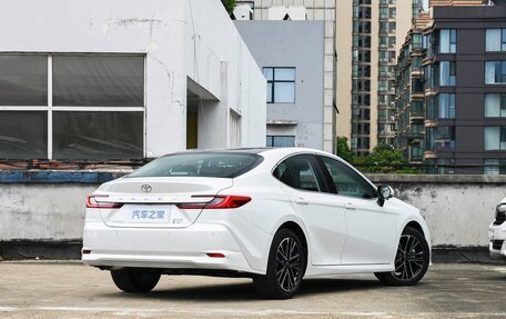 Toyota Camry, 2026 год, 4 290 000 рублей, 6 фотография