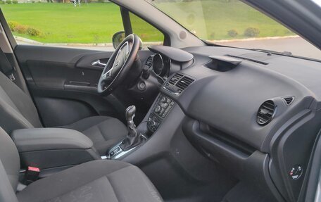 Opel Meriva, 2012 год, 950 000 рублей, 7 фотография