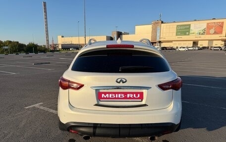 Infiniti FX II, 2011 год, 1 550 000 рублей, 4 фотография