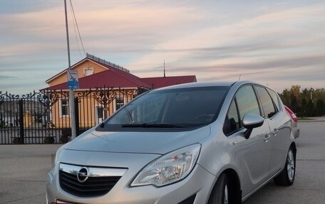 Opel Meriva, 2012 год, 950 000 рублей, 2 фотография