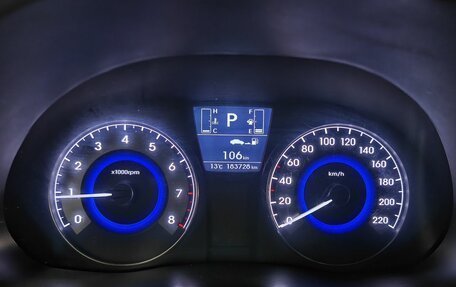 Hyundai Solaris II рестайлинг, 2014 год, 780 000 рублей, 13 фотография