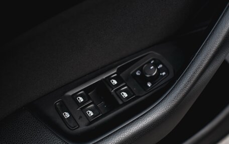 Volkswagen Passat B8 рестайлинг, 2016 год, 1 650 000 рублей, 12 фотография