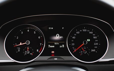 Volkswagen Passat B8 рестайлинг, 2016 год, 1 650 000 рублей, 13 фотография